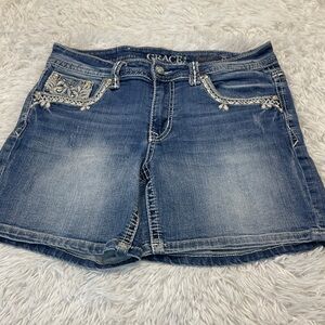 Grace EASY FIT Embellished Blue Denim Shorts WOMENS SIZE 29